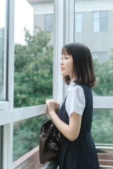 国产乱人伦偷精品视频色欲